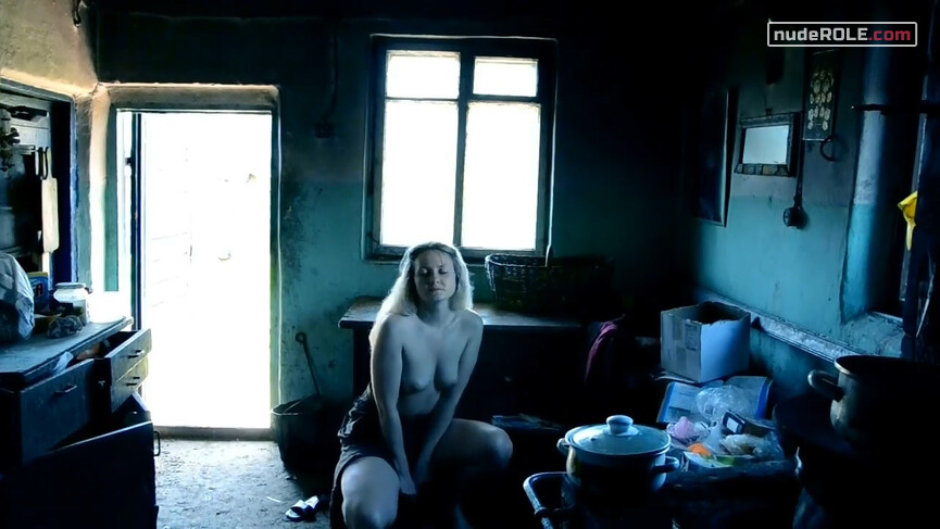 11. Sonya nude – The Woman Sun (2013)