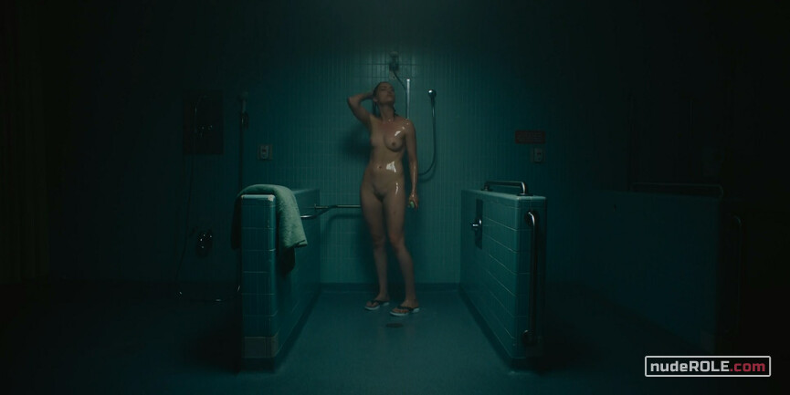1. Carrie nude – Bloodline (2019)