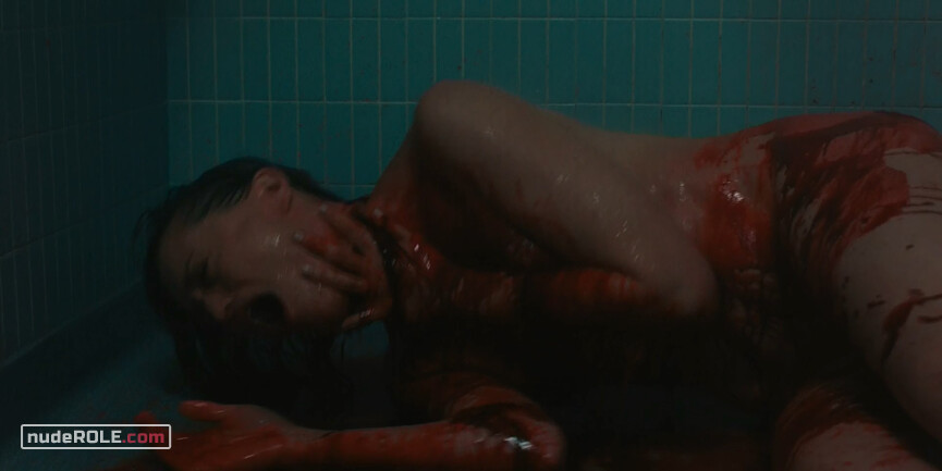 10. Carrie nude – Bloodline (2019)