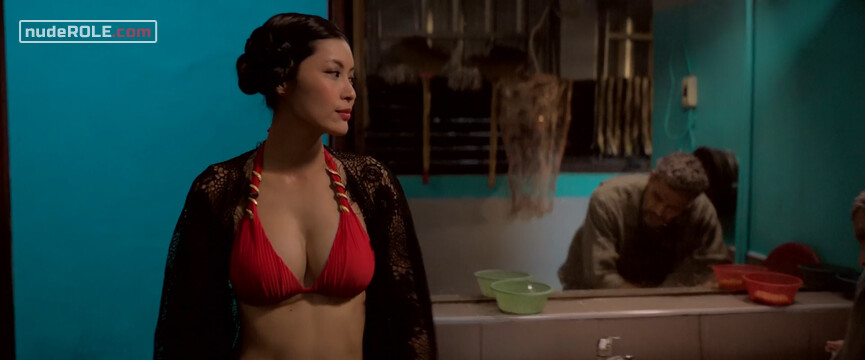 9. Julia sexy – Paradise Beach (2019)