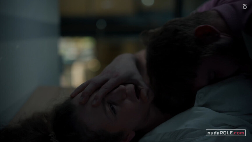 2. Ira sexy – Ira s01e02 (2023)