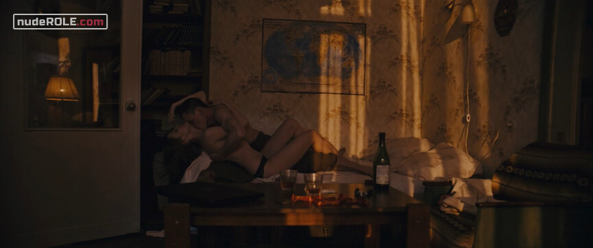 4. Anya44 nude – F20 (2022)