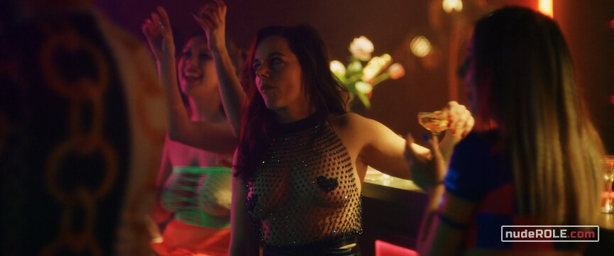 32. Marie nude – Her Way (2021)