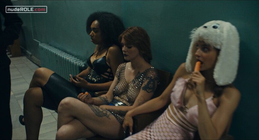 2. Masha sexy – 1703 s01e01 (2022)