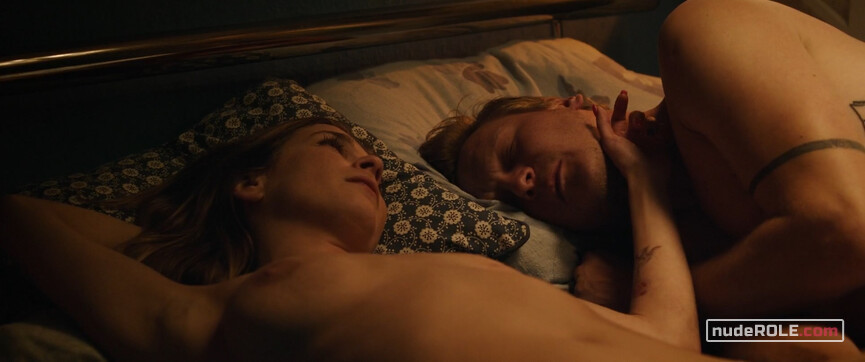 20. Ema nude – Emma in Love (2021)