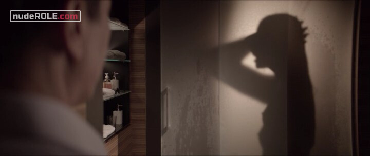 1. Ariana sexy – Jefe (2018)