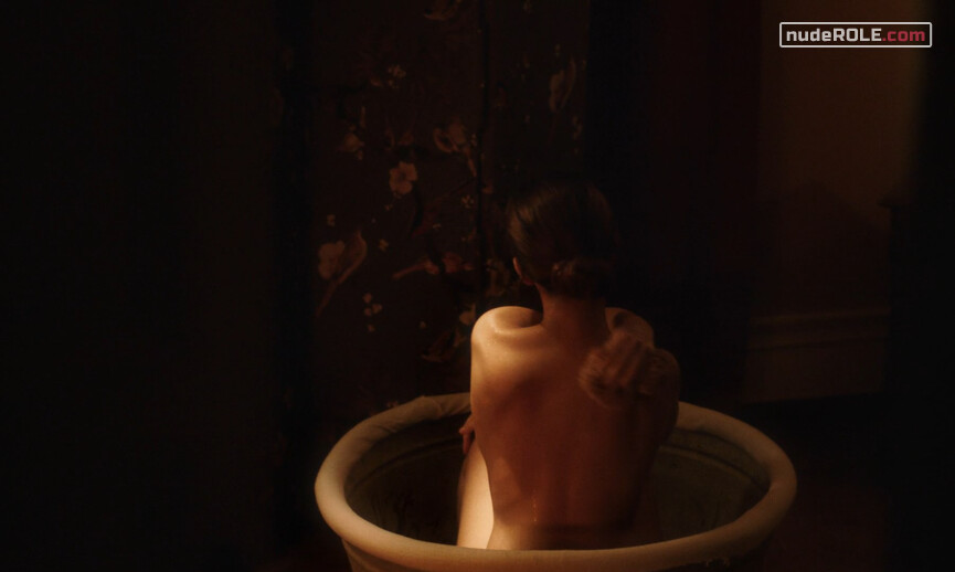 4. Nélie Laborde sexy – Secret Name (2021)