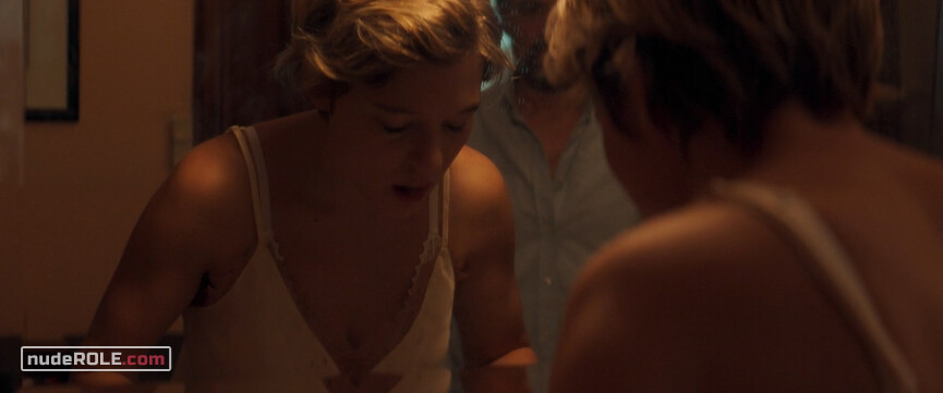 15. L'amante anglaise nude – Deception (2021)