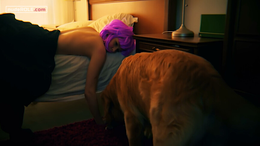 8. Jenny Sorensen sexy – Cold Night (2020)