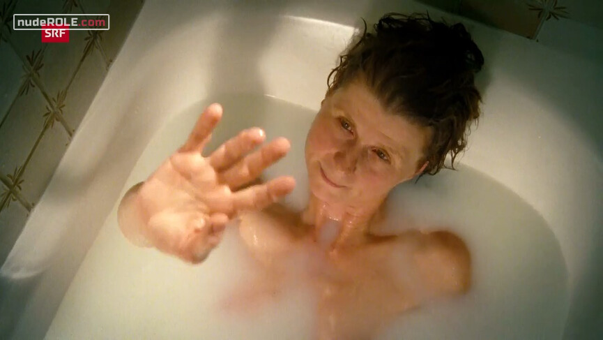 4. Leni nude – Frühling im Herbst (2009)