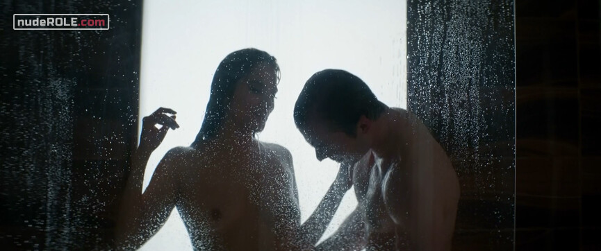 13. Iliana nude – Iliana (2019)