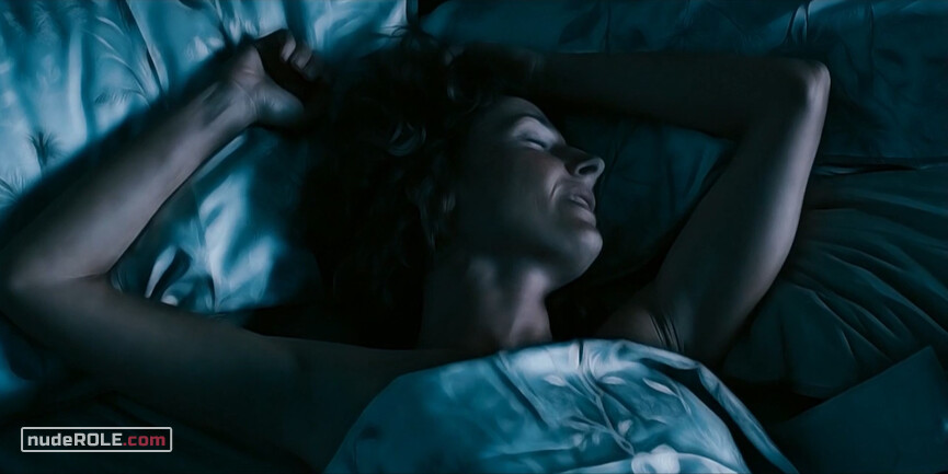 2. Woman nude – Eeling (2010)