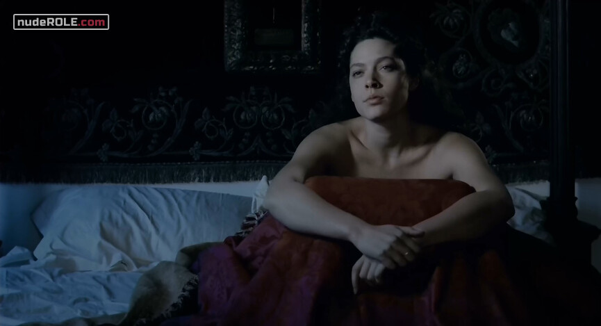 2. Carmen nude – Iguana (1988)