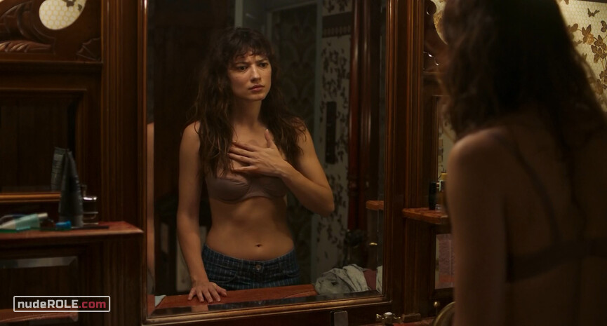 7. Ana nude – Safe Inside (2019)