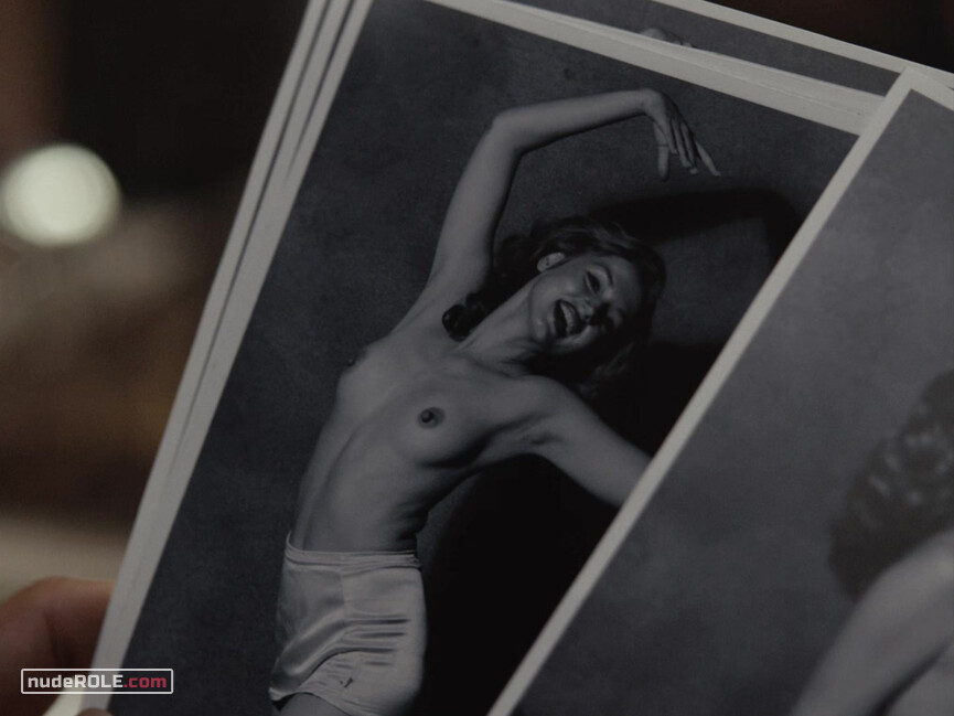 18. Gladys nude , Norma Jeane nude – Blonde (2022)