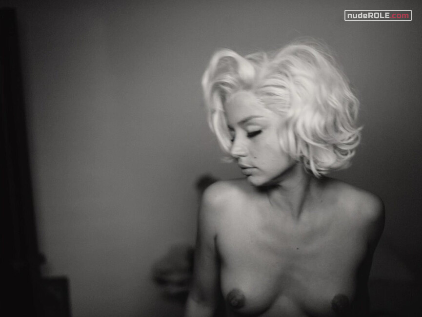 42. Gladys nude , Norma Jeane nude – Blonde (2022)