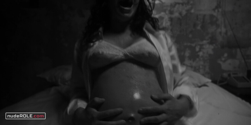 9. Anna sexy – Essere Amato (2018)