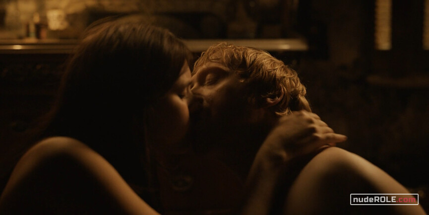 2. Leanne Grayson nude – Servant s02e08 (2021)