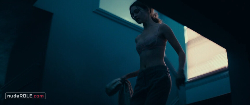 11. Emily sexy – Cherry (2021)