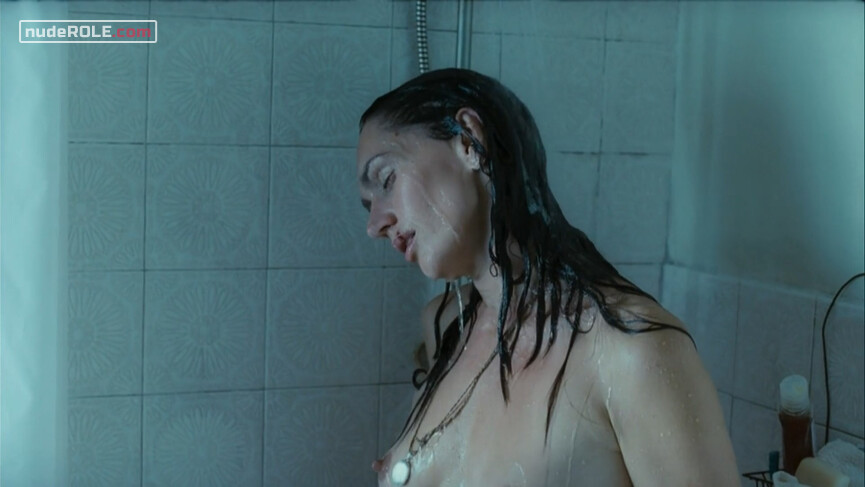 4. Tahmeena nude – Unfinished Sky (2007)