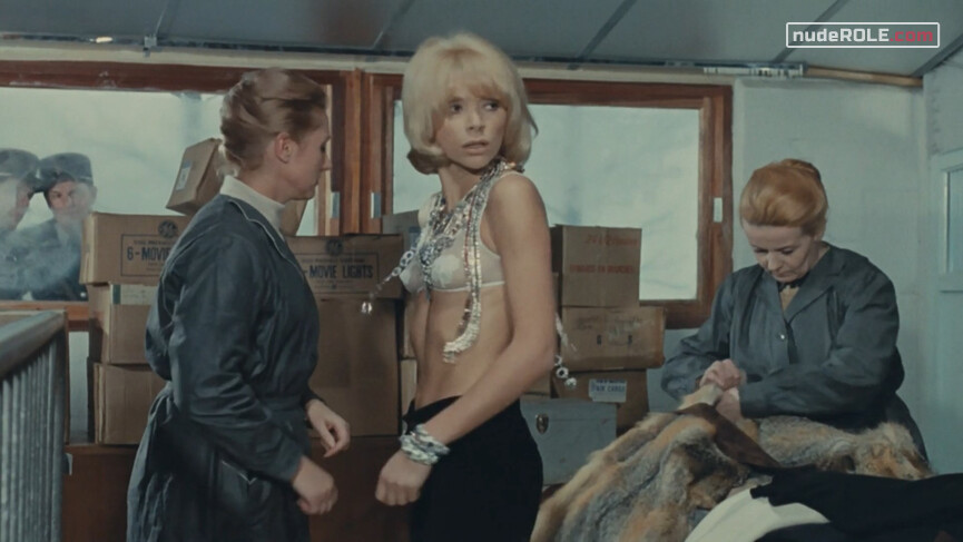 11. Carla nude – Troubleshooters (1971)