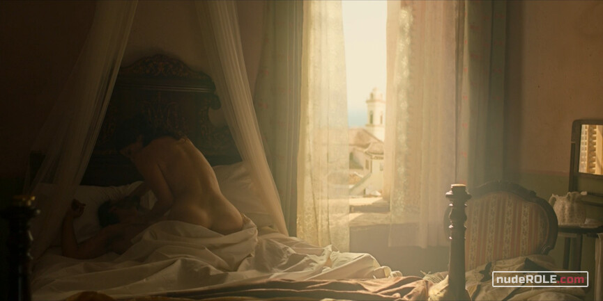 1. Carola Gorostiza nude – The Vineyard s01e04 (2021)