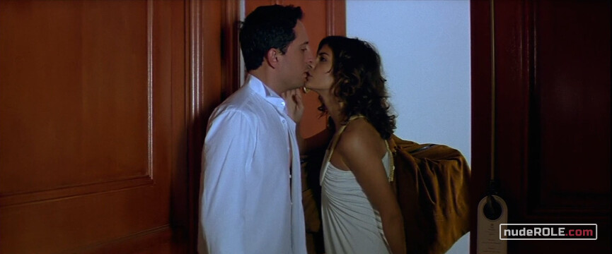 21. Irène nude – Priceless (2006)