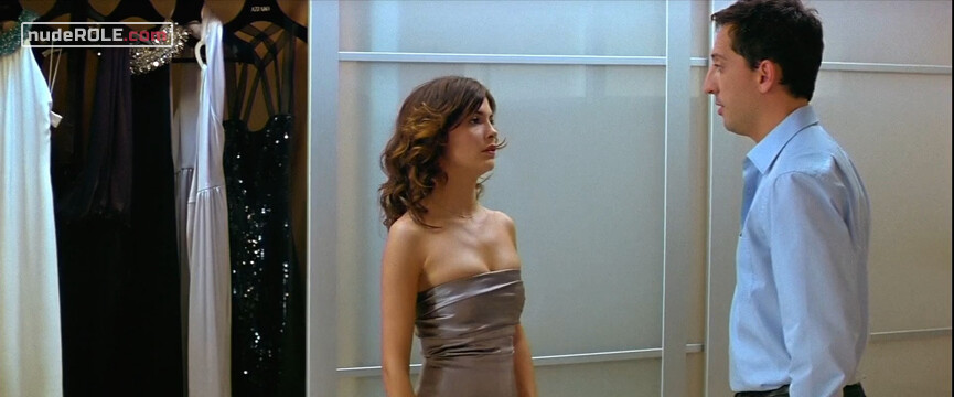 28. Irène nude – Priceless (2006)