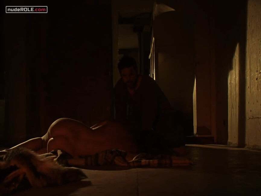 8. The Woman nude – Dog Skin (2019)