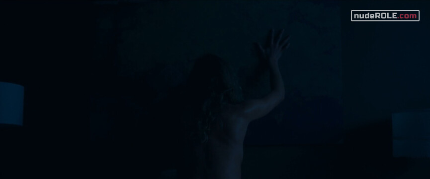 5. Pia nude – Fire Lily (2018)