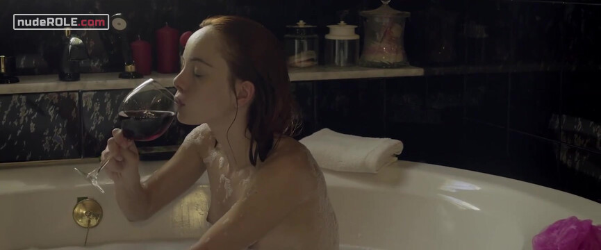 10. Laura nude , Sonia nude – Killing Time (2022)