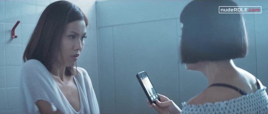 10. Tracy nude , Alice nude , Chloe nude – Lazy Hazy Crazy (2015)