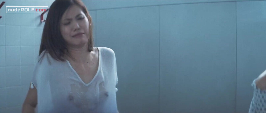 9. Tracy nude , Alice nude , Chloe nude – Lazy Hazy Crazy (2015)