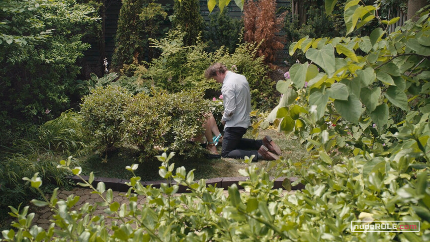 2. Frances sexy – Rape Card (2018)