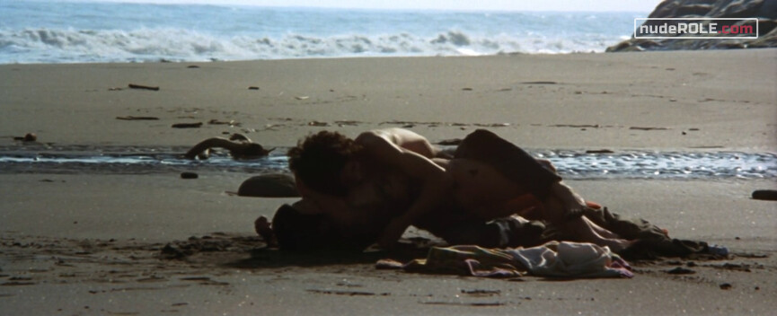 25. Yoko nude – Lovers Are Wet (1973)