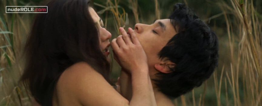 6. Yoko nude – Lovers Are Wet (1973)