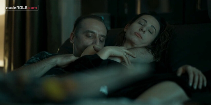 2. Ewa Ryszka nude – Klangor s01e08 (2021)