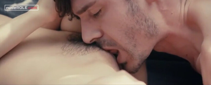 5. Woman nude – Corn (2018)