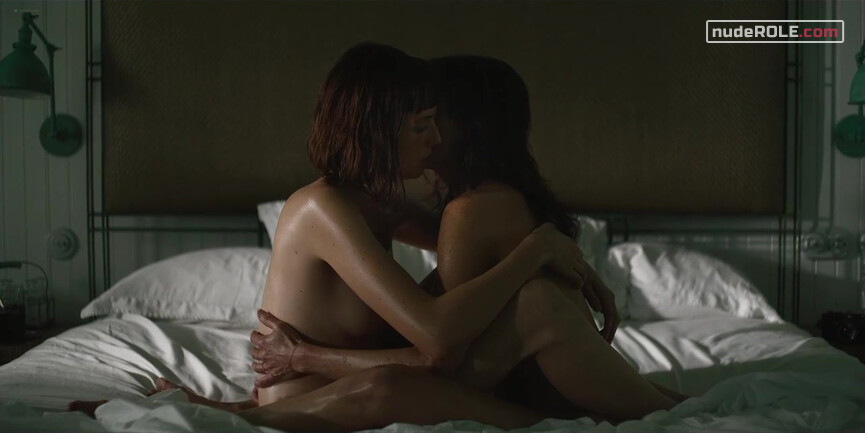 18. Alba Fontana nude , Batista 'Batty' Ferreira nude – Leopard Skin s01e05-06 (2022)