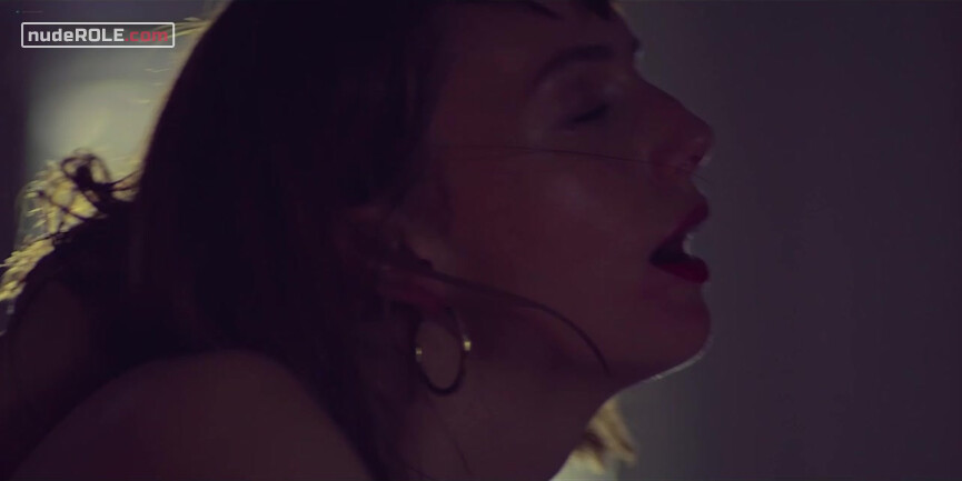 6. Alba Fontana nude , Batista 'Batty' Ferreira nude – Leopard Skin s01e05-06 (2022)