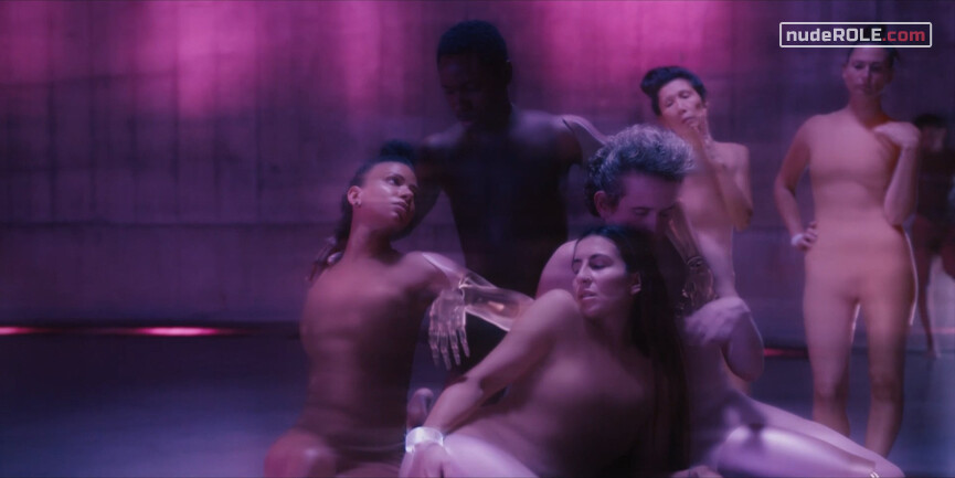 12. Iris sexy – The Girlfriend Experience s03e06 (2021)