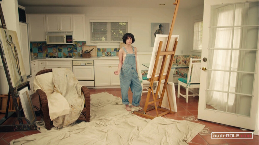 2. Skye Getty sexy – Red Oaks s01e04, e07 (2014)