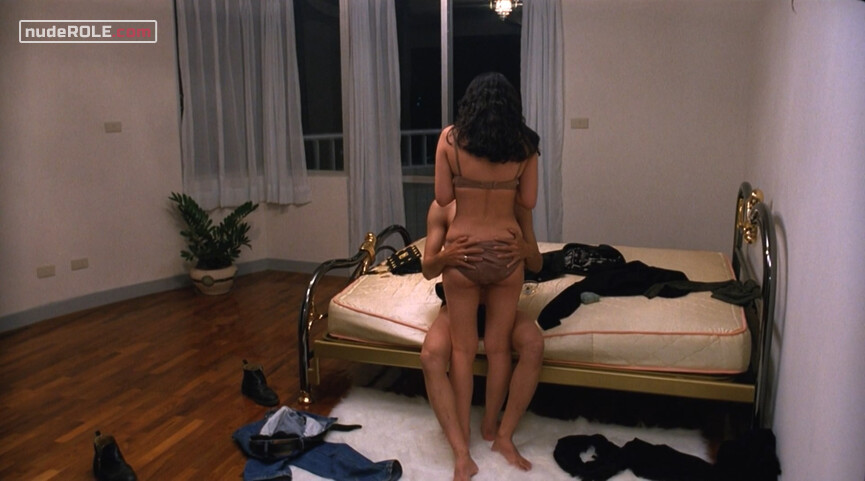 4. May Lin sexy – Vive L'Amour (1994)