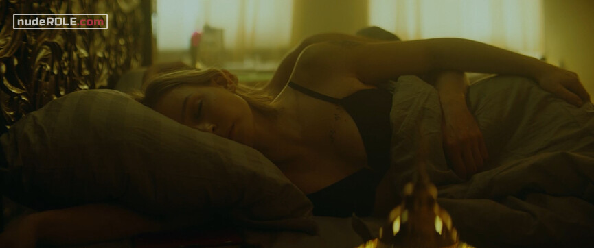 4. Mariya Rusakova nude – Mediator s01e09-10 (2021)