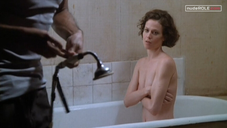 5. Lauren Slaughter nude – Half Moon Street (1986)