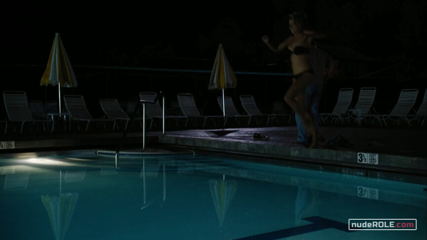 5. Misty sexy – Red Oaks s01e05, e08 (2014)