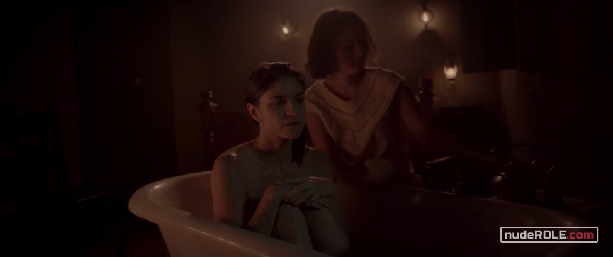 4. Lenita Mattoso nude – Natureza Morta (2020)