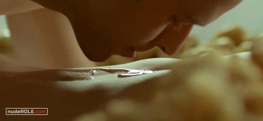 4. Fenia nude – Honey and the Pig (2005)