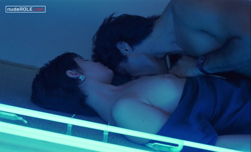 18. Ela nude – Love Me Forever or Never (1986)