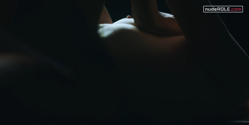 15. Iris nude – The Girlfriend Experience s03e09-10 (2021)